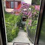 U La La