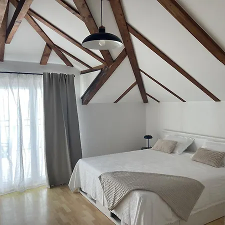 Apartment U La La Omis