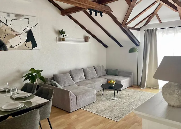 Apartment U La La Omis